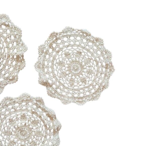 Doilys (3), Vintage Ecru Cotton Crocheted 9.25" - Picture 4 of 7